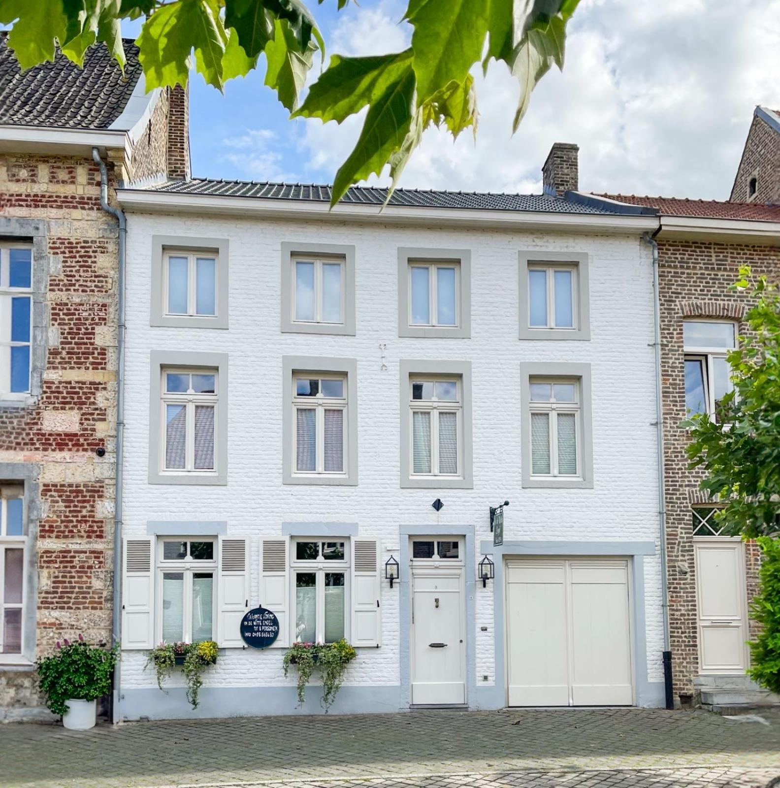 In De Witte Engel Villa Lanaken Exterior photo